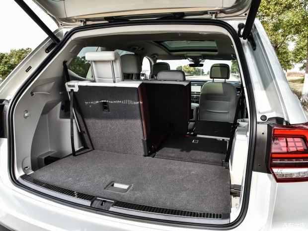 上汽大眾 途昂 2017款 530 V6 四驅至尊旗艦版