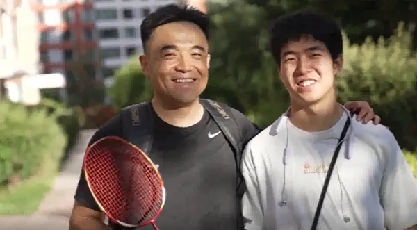 劉建波、劉傲寒父子。北航供圖