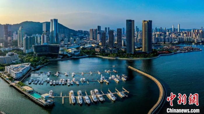 深圳市蛇口濱海文化創(chuàng)意街區(qū)。 廣東省文旅廳 供圖