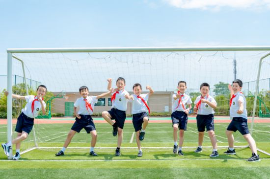 重慶高新區(qū)學子。